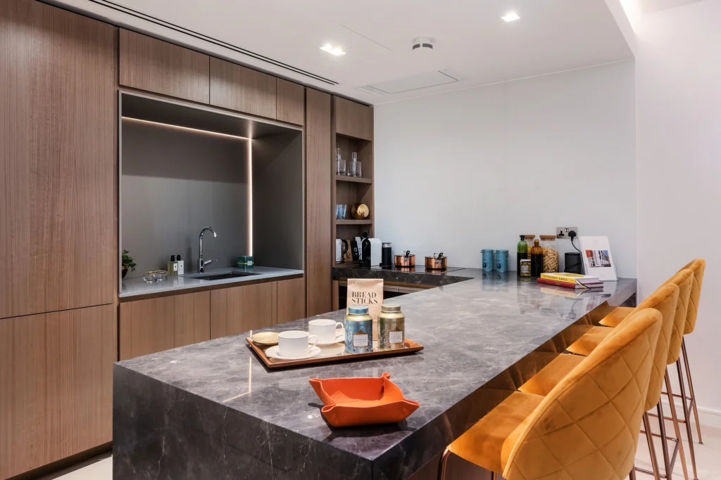 Property Photography, Kitchen Lincoln Square, London, WC2A – Fulham Performance UK Property Marketing Experts